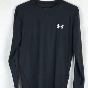 Under Armour longsleeve black pullover